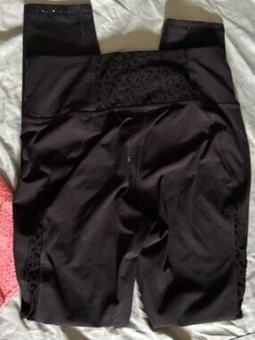 size medium womens work out pants leggings athletic black stretch avia
